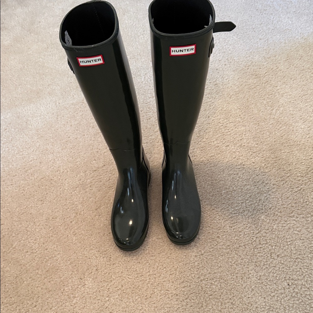 Hunter Glossy Black Knee-High Boots